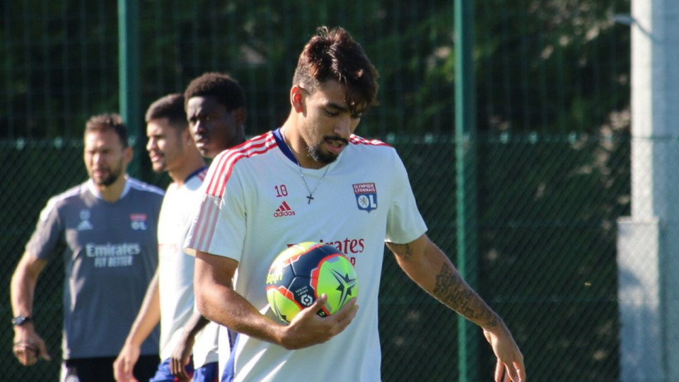 Lucas Paqueta de retour à Lyon, le Brésilien apte pour le PSG ?