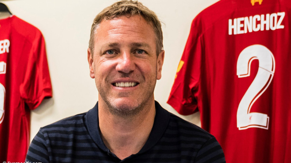 L'ancien joueur de Liverpool, Stéphane Henchoz, rejoint la cellule de recrutement de l'OL