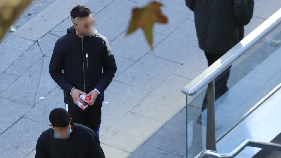 Lyon : malgré un rappel à la loi, le vendeur de cigarettes continue son trafic à la Guillotière