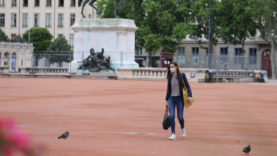 Port du masque en extérieur à Lyon et Villeurbanne : le Conseil d’Etat rejette le recours de deux étudiants