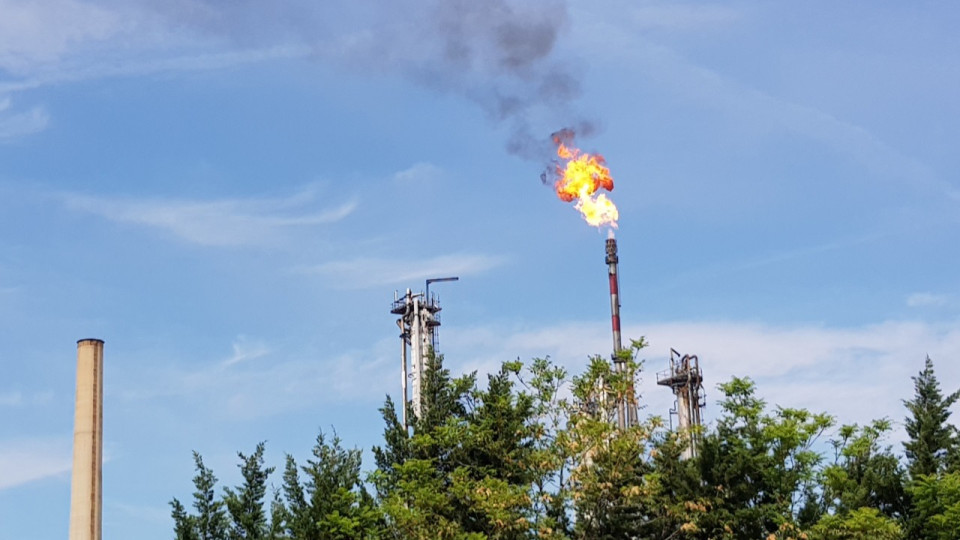 Incident à la raffinerie de Feyzin : les torches sollicitées