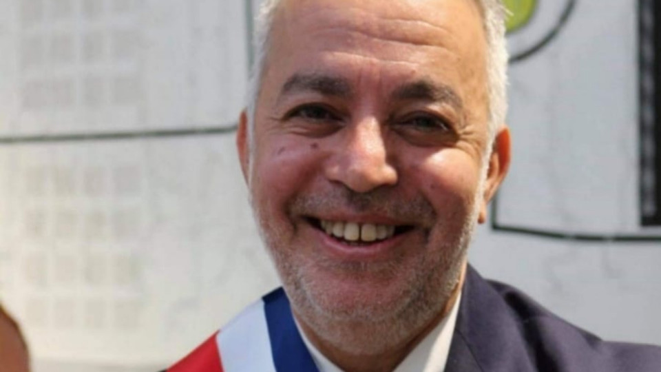 Législatives dans le Rhône : vexé de ne pas avoir été investi, Denis Djorkaeff quitte les Républicains