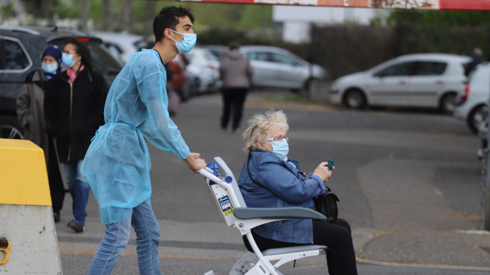 Lyon : toujours moins de cas de Covid-19 hospitalisés aux HCL
