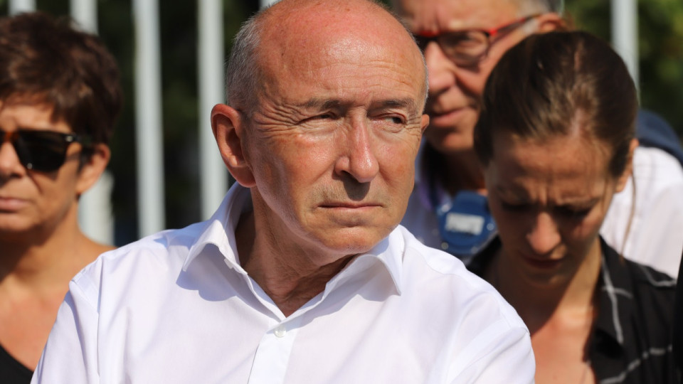 "Lyon devient la ville de l’insécurité" : Gérard Collomb alerte, les écologistes lui demandent de prendre "du recul"