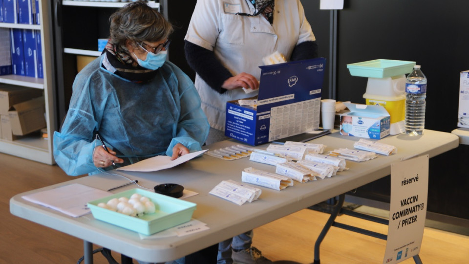 Lyon : au tour des centres de vaccination Confluence et Croix-Rousse de fermer leurs portes