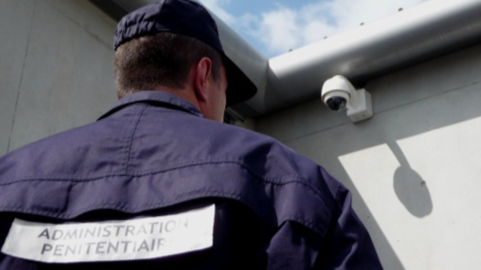 Fusillade devant le centre de semi-liberté de Lyon : l'UFAP UNSA justice dénonce l'exposition à la violence du personnel