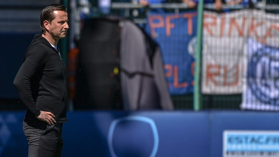 Julien Stéphan annoncé à l'OL : un "manque de respect" à Strasbourg et Peter Bosz selon l'intéressé