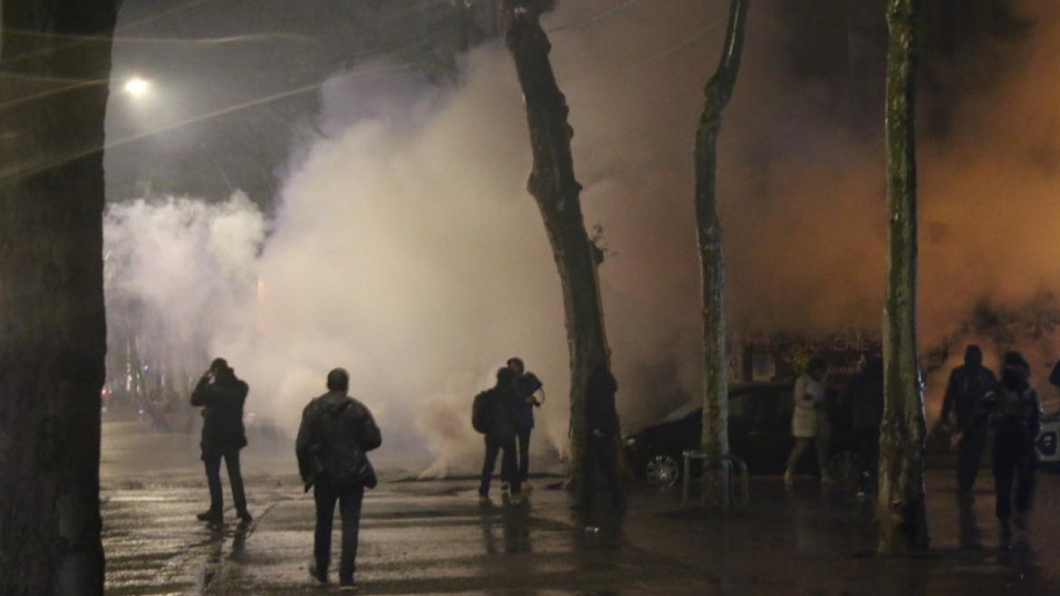 Tirs de mortier sur la mairie de Lyon 4e : Wauquiez, syndicats et préfet chargent Doucet sur sa réaction
