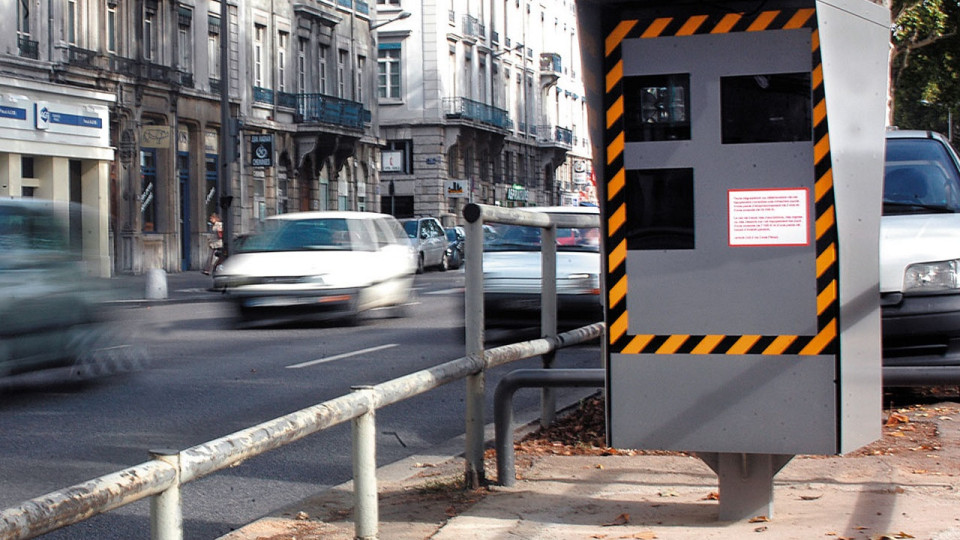 Bientôt 100 radars déployés dans la Métropole de Lyon : les axes à 30km/h concernés ?