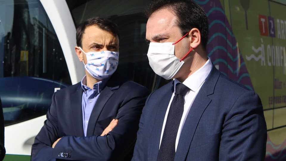 La Région, "régime autoritaire" ? Pierre Oliver demande à Grégory Doucet de "retirer ses propos outranciers"