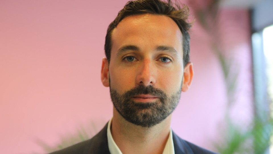 Lyon : contrôlé avec de l'alcool sur la voie publique, un élu échappe deux fois à l'amende (Màj)