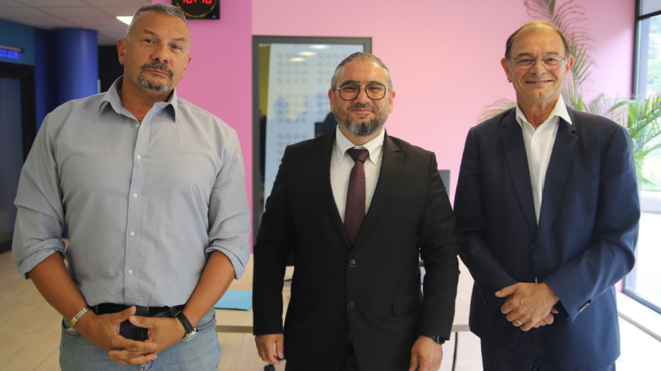 Lyon Politiques : le débat législatives de la 14e circonscription du Rhône (Yves Blein, Bruno Attal, Yalcin Ayvali)