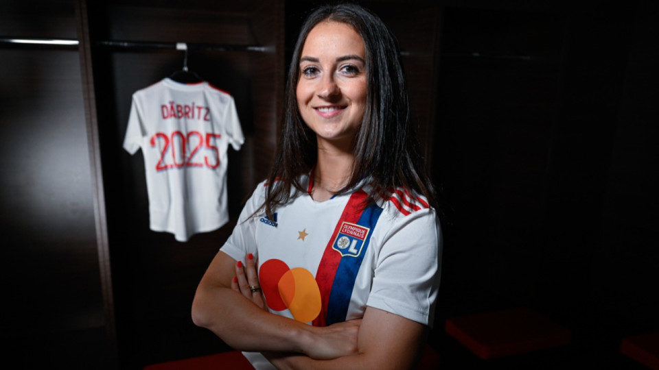 OL féminin : Sara Däbritz signe pour trois saisons