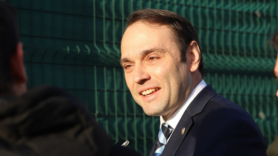 "Ils vous méprisent, ils vous mentent" : le maire de Bron furieux contre Bruno Bernard (EELV) et la NUPES