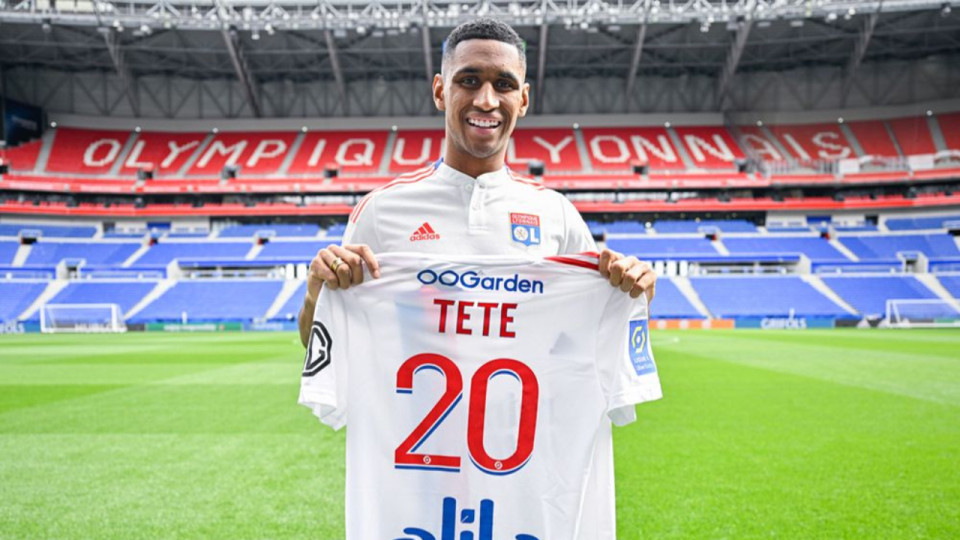 Le Brésilien Tetê à l'OL pour une saison supplémentaire (officiel)