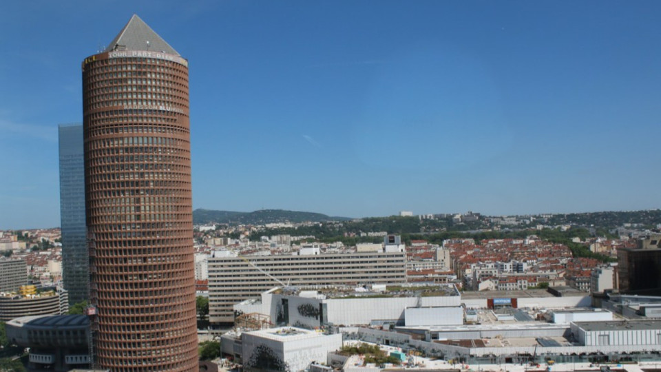 La vigilance orange canicule maintenue sur le Rhône : plusieurs jours de fortes chaleurs encore à venir