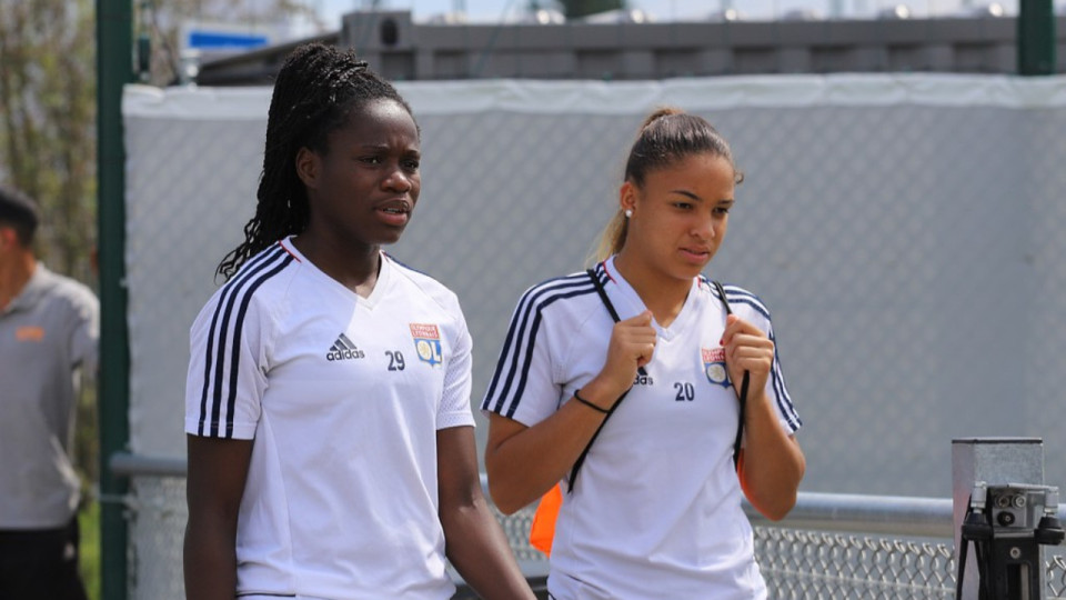 Euro 2022 : l'équipe de France et ses cinq joueuses de l'OL défient l'Allemagne pour une place en finale