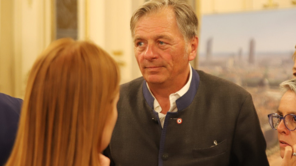 Pollution aux perfluorés au sud de Lyon : le gouvernement promet une "totale transparence" sur les résultats de l’enquête de la DREAL