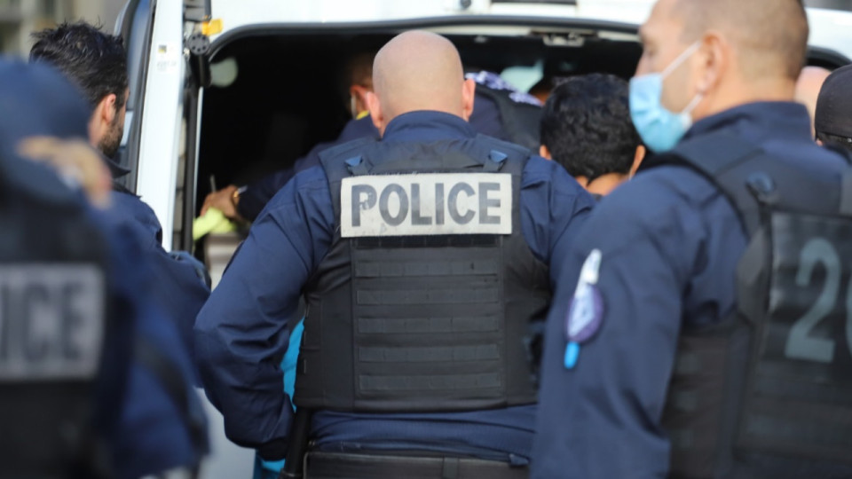 Mort lors d’un contrôle à Vénissieux : garde à vue levée pour les policiers, le conducteur blessé était recherché