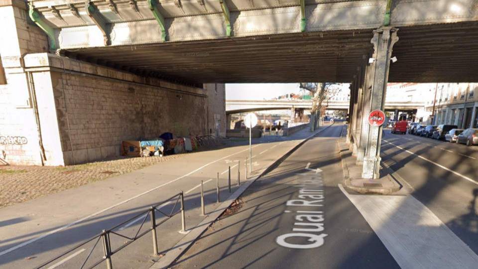 Lyon : ils trouvent une grenade en pleine rue, les démineurs mobilisés