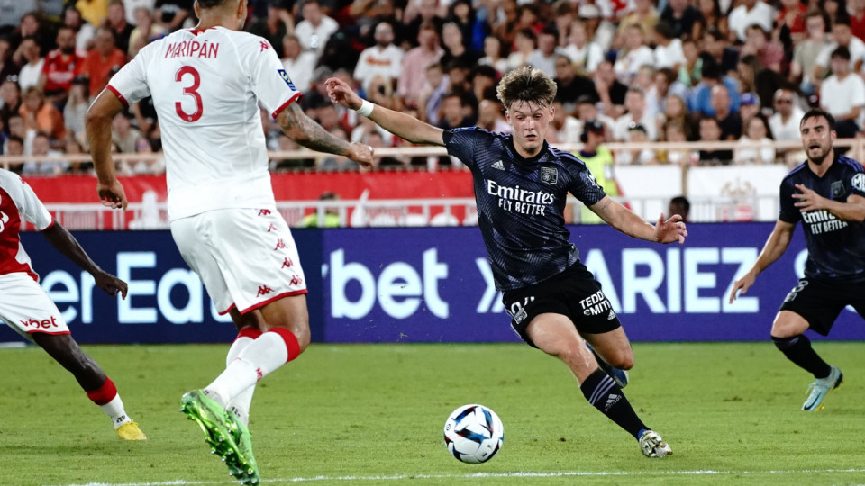 Monaco-OL : Lyon se prend un Rocher, Peter Bosz en danger ? - VIDEO