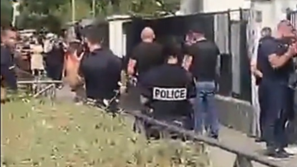 Alerte intrusion déclenchée dans une école de Villeurbanne, un parent inquiet et armé interpellé