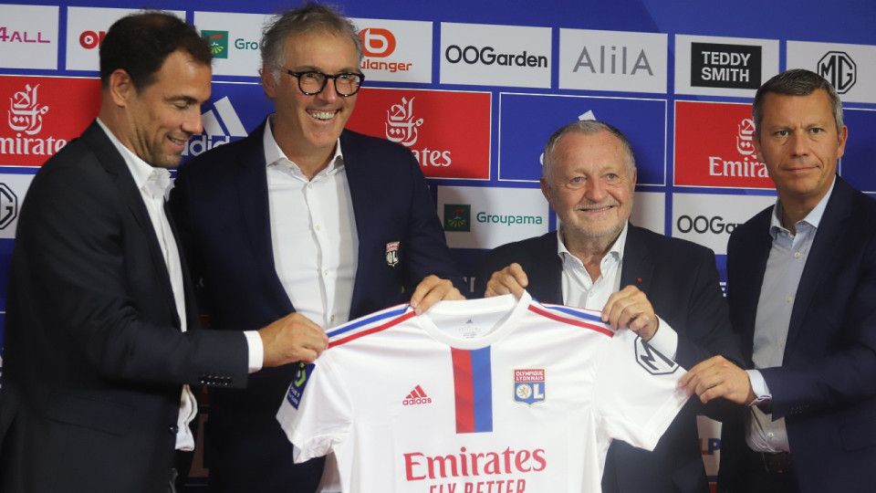 Nouveau coach de l'OL, Laurent Blanc "va y aller avec douceur mais fermeté"