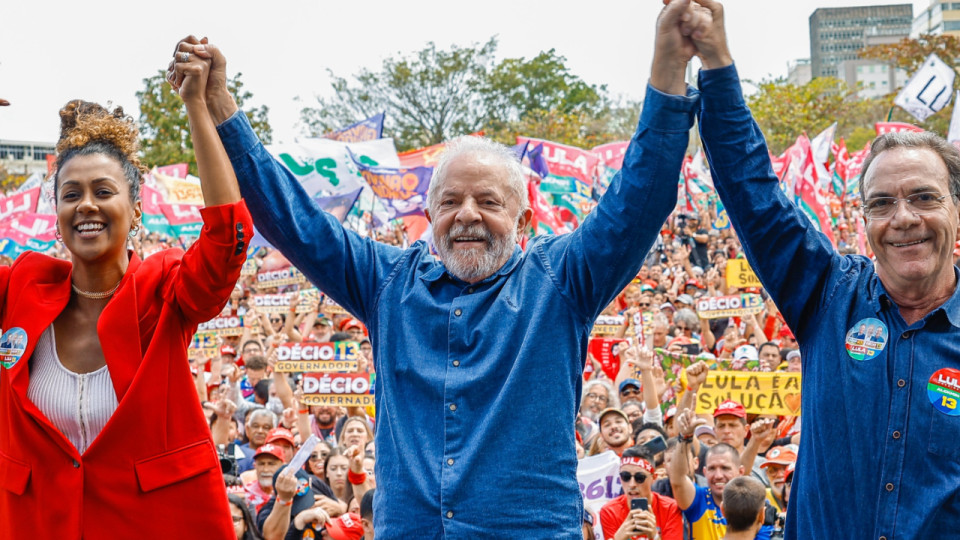 Les élus lyonnais saluent la victoire de Lula au Brésil face à Jair Bolsonaro