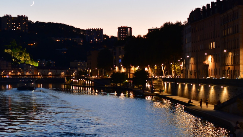 Il va faire tout noir ! Cette nuit, l'extinction totale de l'éclairage public démarre à Lyon