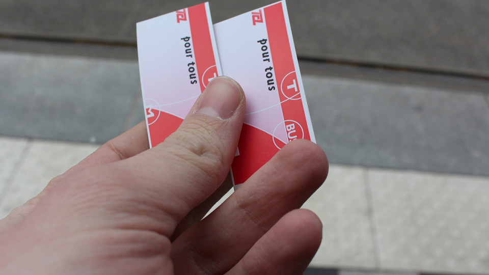 Lyon : Bruno Bernard confirme une hausse des abonnements TCL, le ticket bientôt à 2 euros !