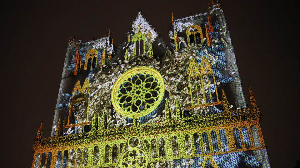 Plus de 2 millions de visiteurs dans les rues de Lyon pour la Fête des Lumières !
