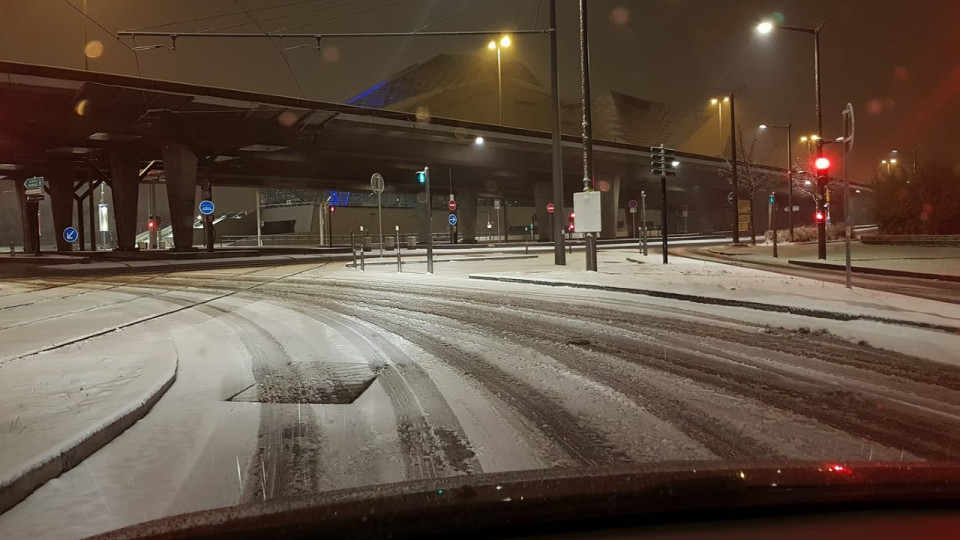 Le Rhône en vigilance orange neige et verglas : la Métropole de Lyon déclenche son dispositif de viabilité hivernale