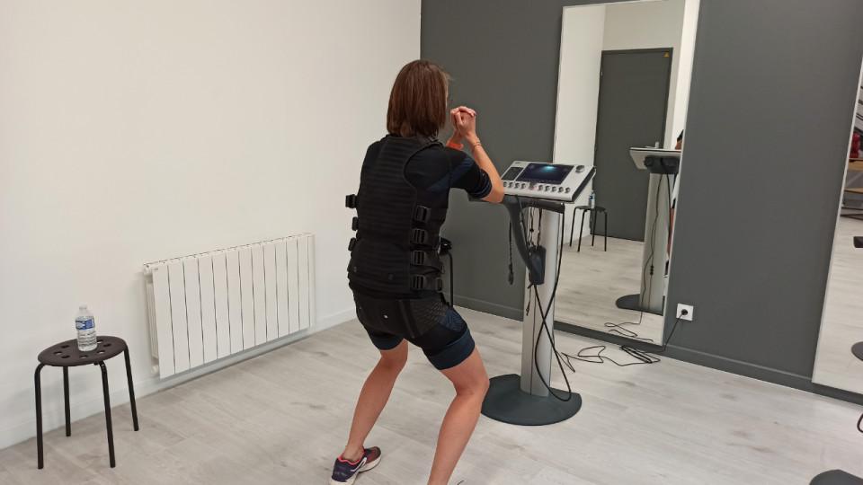 On a test&eacute; pour vous : l'&eacute;lectrostimulation chez Iron Bodyfit