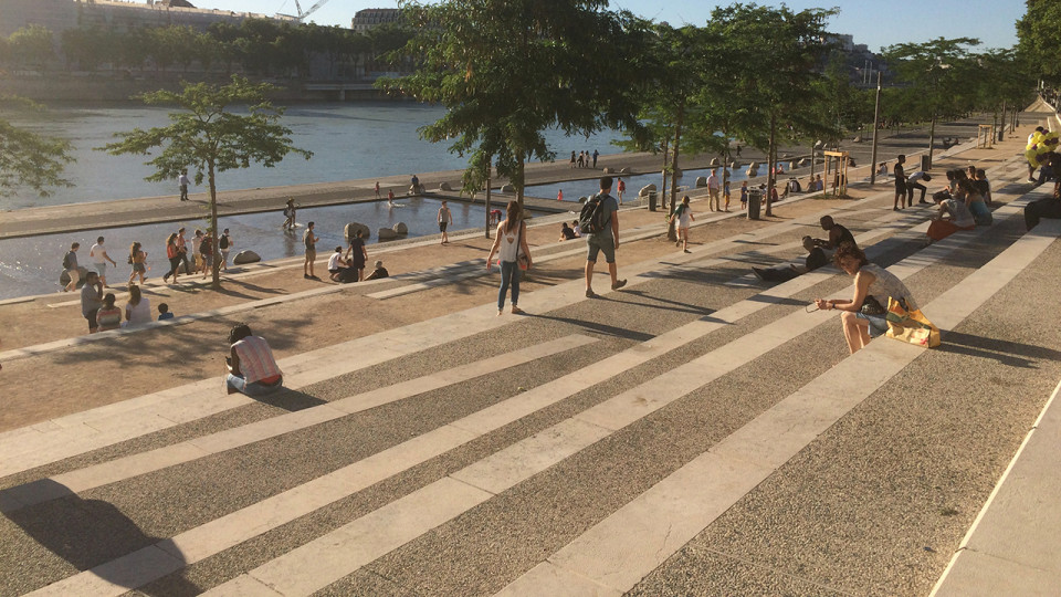 Guerre d’Algérie : les écologistes veulent une esplanade du 19-mars-1962 à Lyon, l’opposition crie à la division