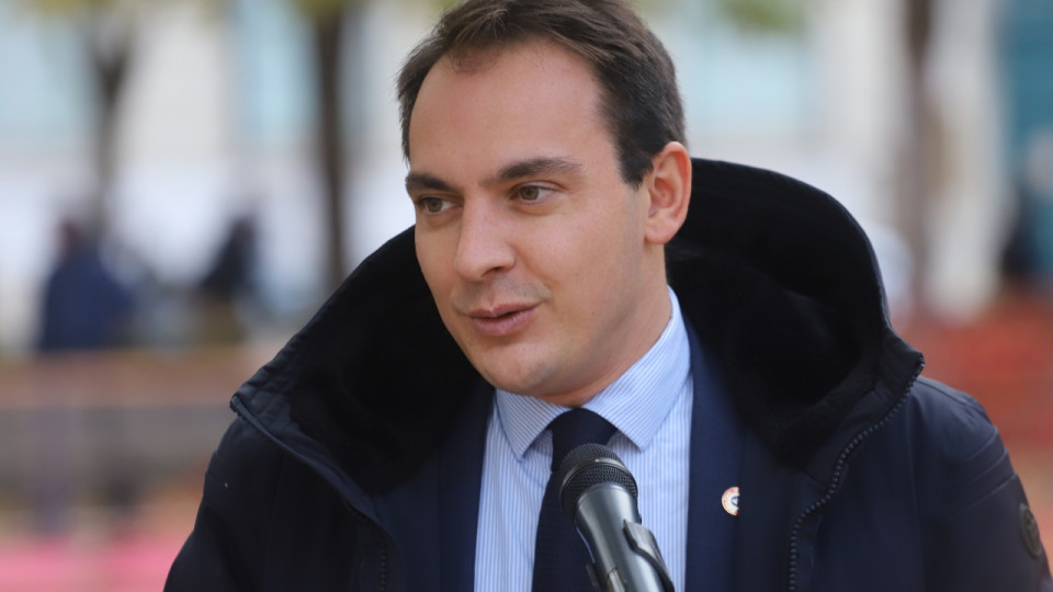 "Héritiers de partis jadis collaborationnistes" : Pierre Oliver (LR) demande à Grégory Doucet à qui il fait référence