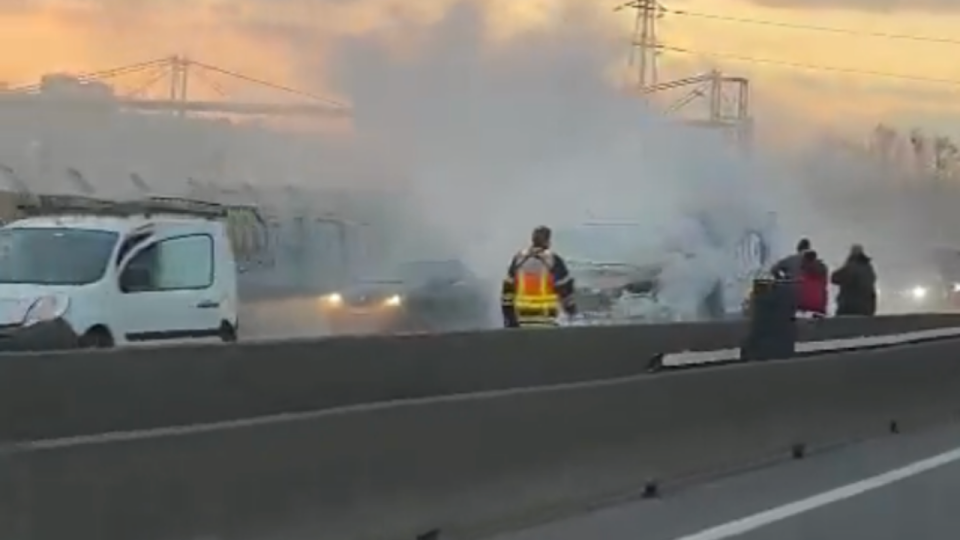 Bouchons monstres au sud de Lyon à cause d’un véhicule en feu sur l’A7