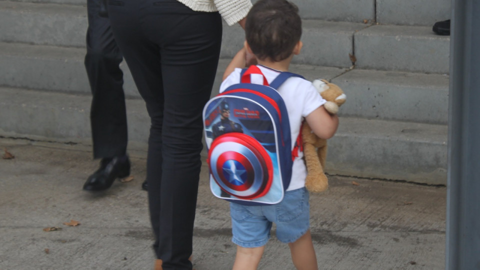 Lyon : deux enfants scolarisés dorment dans leur école avec leurs parents faute de logement  