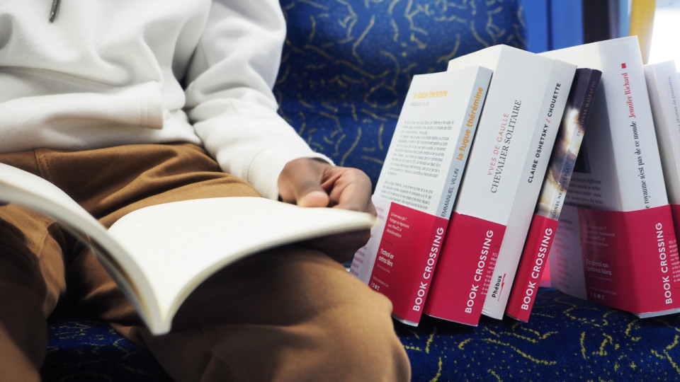 Lyon : près de 500 livres dans les tramways pour Quais du Polar