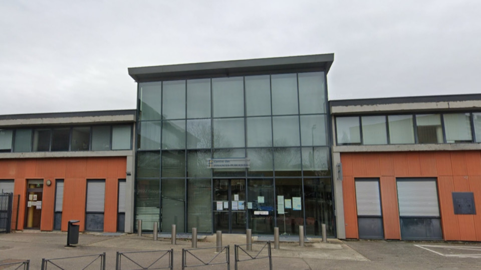 Près de Lyon : un incendie se déclare au centre des impôts de Bron, la piste criminelle privilégiée