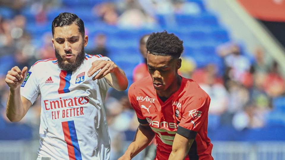 OL-Rennes : Tolisso et Lacazette retardent le divorce avec les supporters