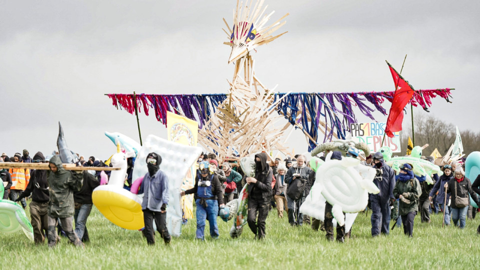 Après Sainte-Soline, rassemblement à Lyon en soutien aux Soulèvements de la Terre