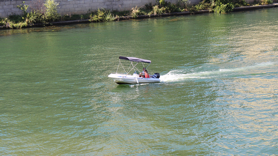 Près de Lyon : arrêté par les gendarmes alors qu’il bronzait nu en bord de Saône 