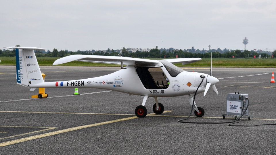 Le premier avion 100% électrique présenté à l’aéroport Lyon-Bron