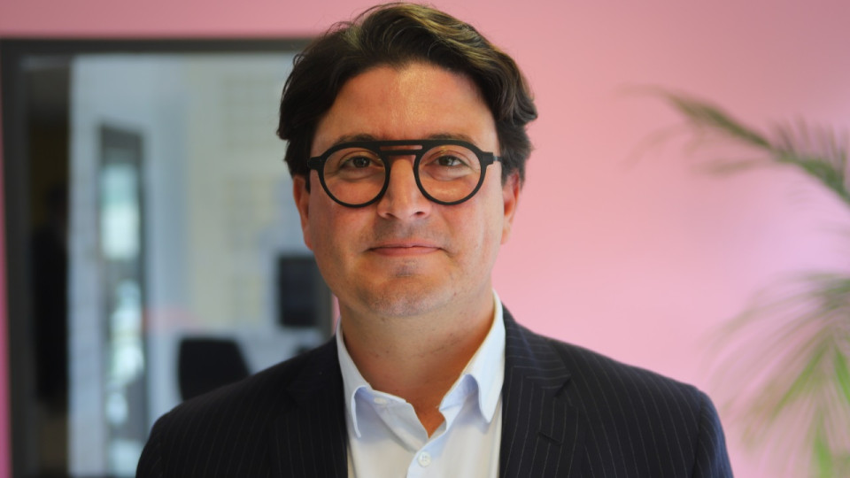 Le maire de Charly retrouve une torche devant chez lui