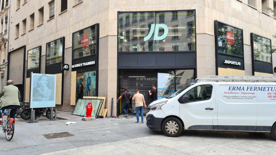 Émeutes à Lyon : 500 000 euros débloqués pour les commerces dégradés