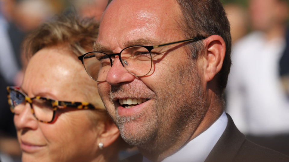 A Grigny, le maire accuse l'opposition de préférer l'apéro au conseil municipal