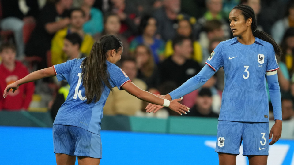 Coupe du Monde : Wendie Renard la miracul&eacute;e sauve la France contre le Br&eacute;sil