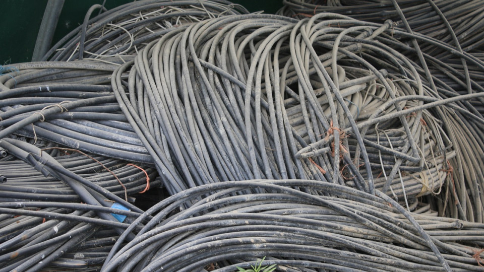 Lyon : une demi-tonne de cuivre braquée par une dizaine d’individus 