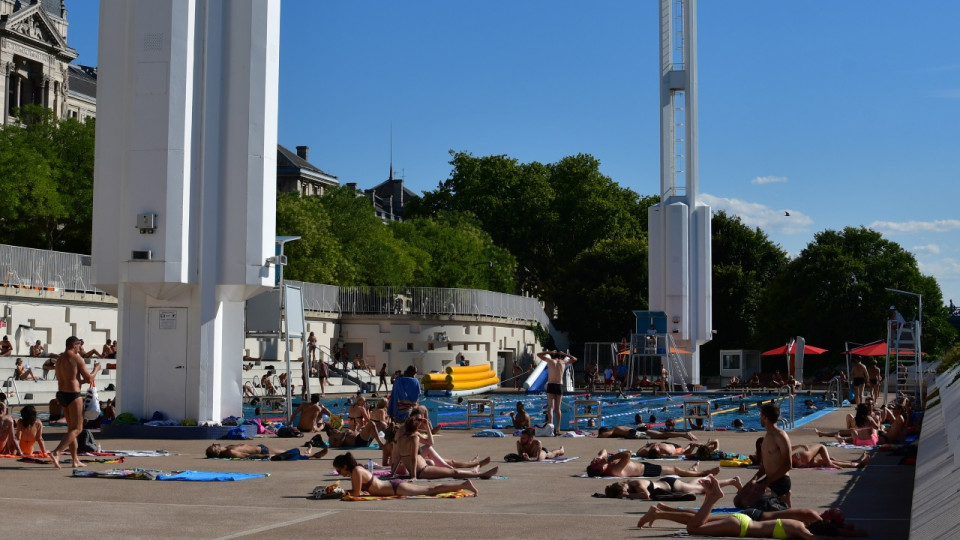 Canicule à Lyon : le centre nautique Tony-Bertrand restera ouvert jusqu'à vendredi