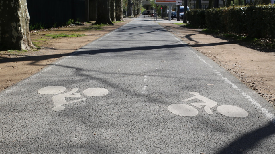 Voies lyonnaises : "On ne sera pas à 250 kilomètres de voies en 2026"